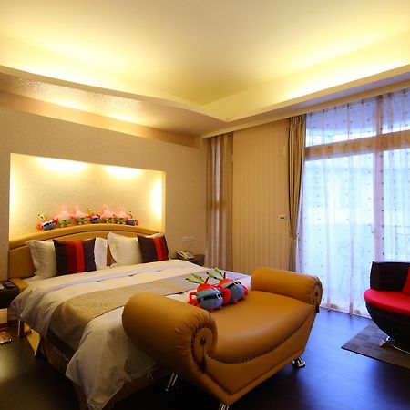 See Railway B&B Хуалянь Экстерьер фото